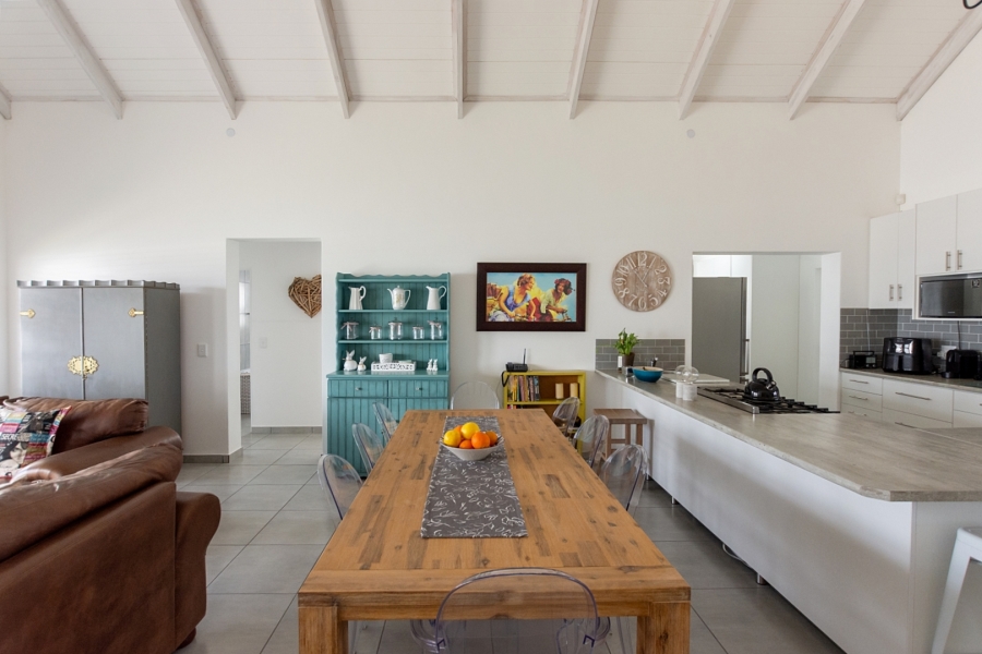 3 Bedroom Property for Sale in Britannia Bay Western Cape